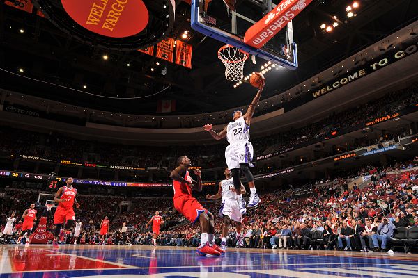 卡尼萨雷斯：黄潜也是冠军候选者；霍安要更加严格要求自己（卡尼萨雷斯：黄潜同样在争冠行列，霍安需对自己更严苛）