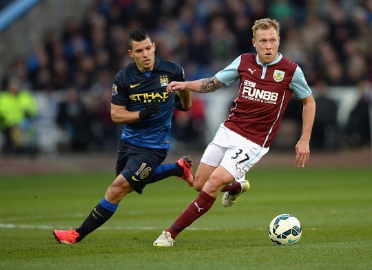 比埃尔霍夫：海外赛对足球发展有帮助，球迷可看到喜欢的球星（比埃尔霍夫：海外办赛助力足球发展，球迷更易见到心仪球星）