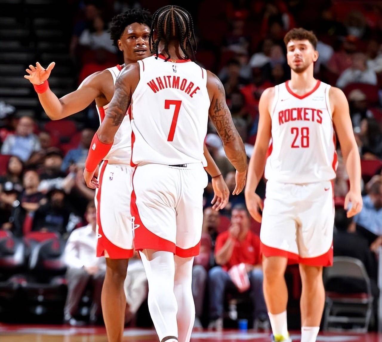 记者：马竞询问格雷茨卡情况，但拜仁已经和他开启续约谈判（记者：马竞问询格雷茨卡，拜仁已启动与其续约谈判）