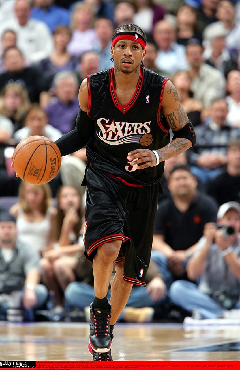 球星连续三次关键得分（球星三度关键时刻建功）