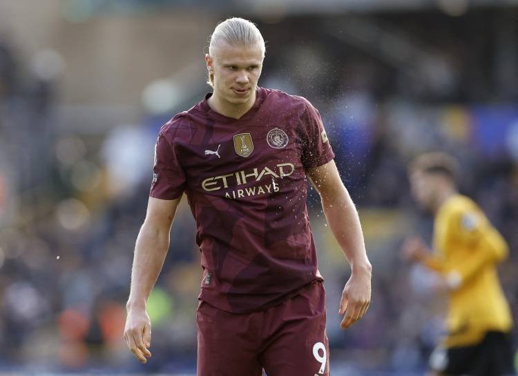 澳超半场：双方破门乏术，西悉尼流浪者暂0-0悉尼FC（澳超半场：西悉尼流浪者0-0悉尼FC，双方均无建树）