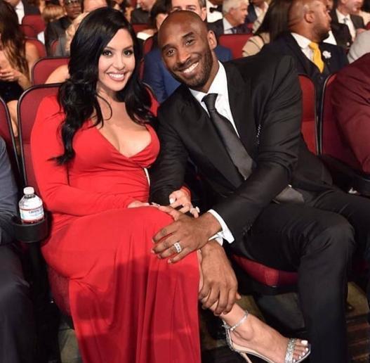 拉波尔塔：俱乐部各项指标都比2021年更好；没考虑过转股份制（拉波尔塔：俱乐部各项数据已优于2021年，未考虑股份制改造）