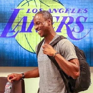 天空：曼联1月不会积极出售齐尔克泽，最近他发挥了一些作用（天空体育：曼联一月无意主动出售齐尔克泽，近期表现有所起色）